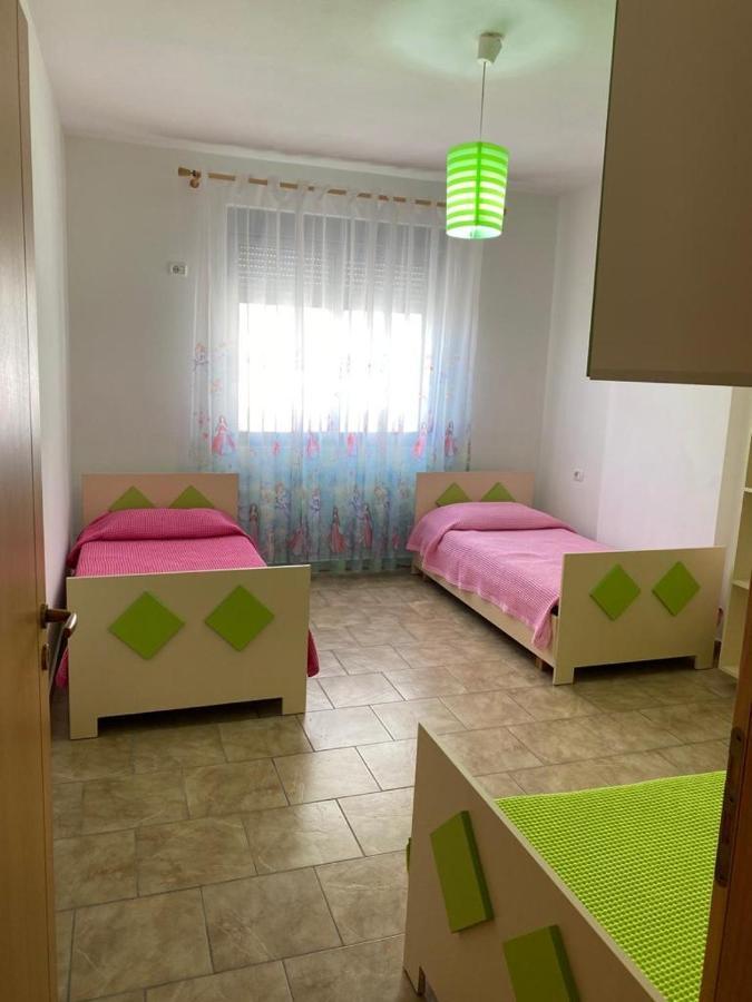 Ferienwohnung Agaraj Apartament Orikum Exterior foto